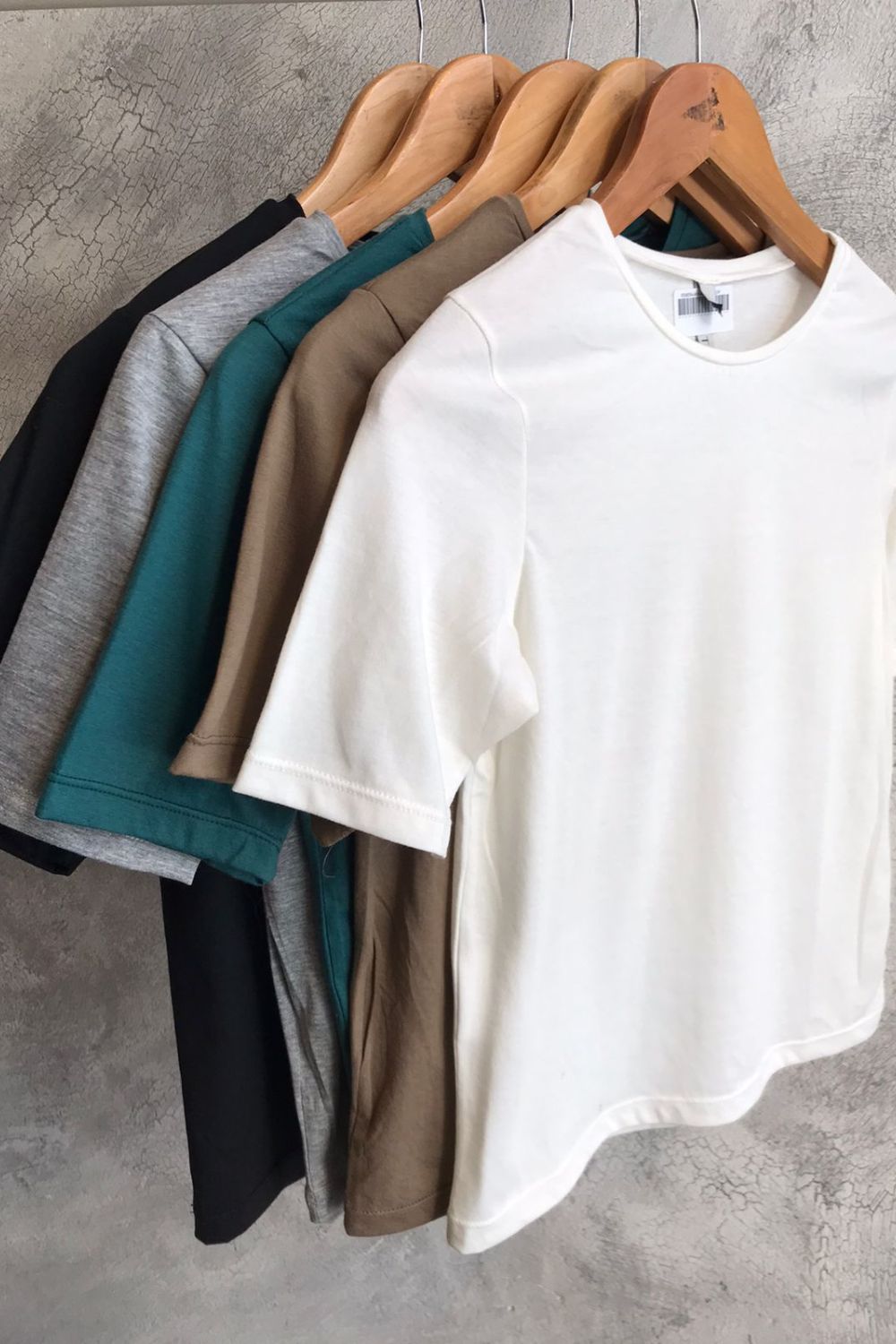 REMERA AVILA